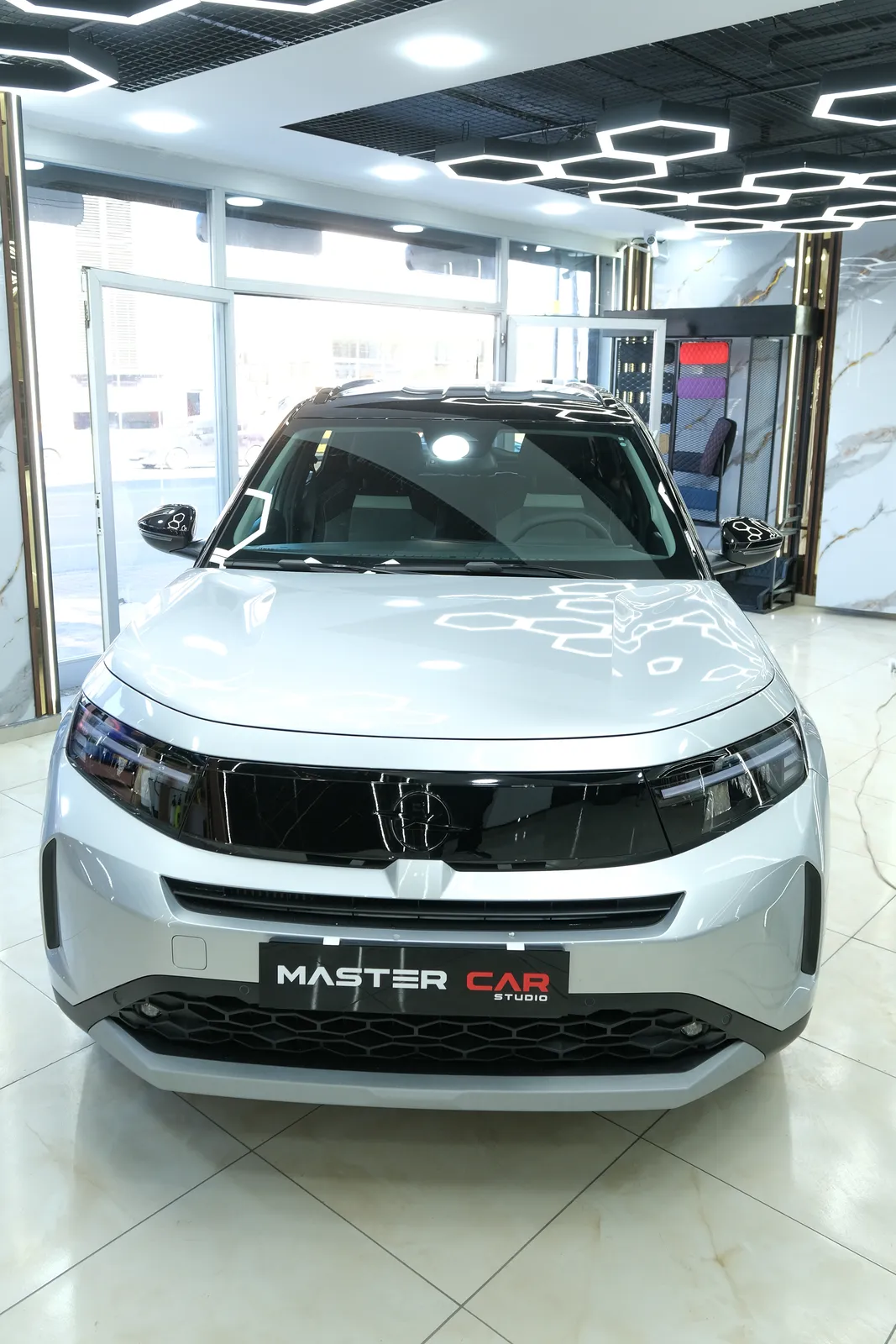 PPF kaplamalı beyaz araç — Master Car Studio